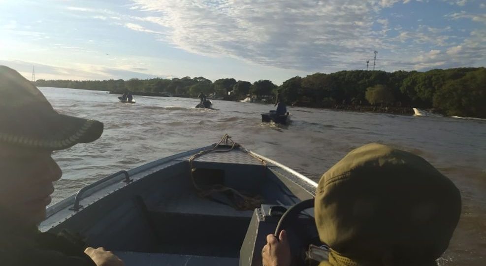 enfrentamiento-entre-pescadores-y-prefectura-en-corrientes-20240510-1799416